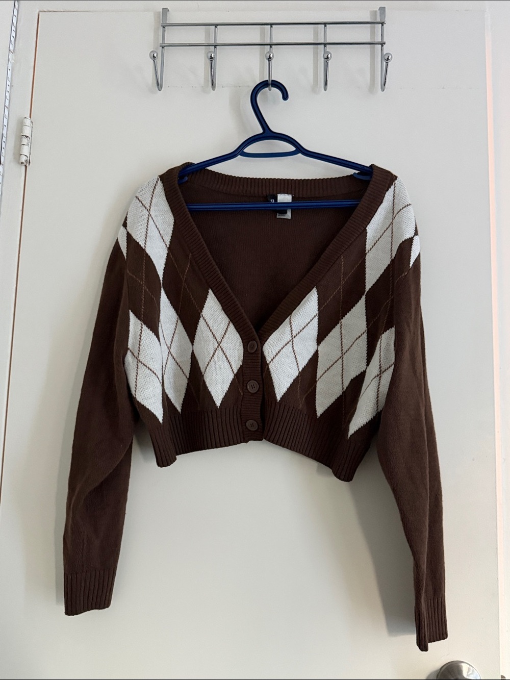 SHEIN Brown and White Argyle Cropped V-Neck Cardigan